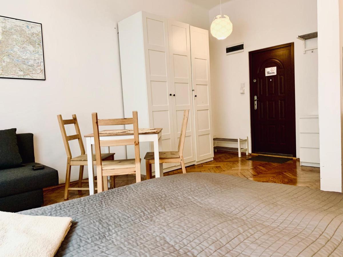Studio In Center Cracovie Extérieur photo